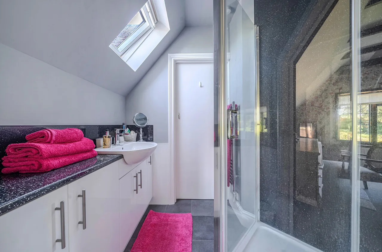Green Lane, Guildford, GU1, photo 24
