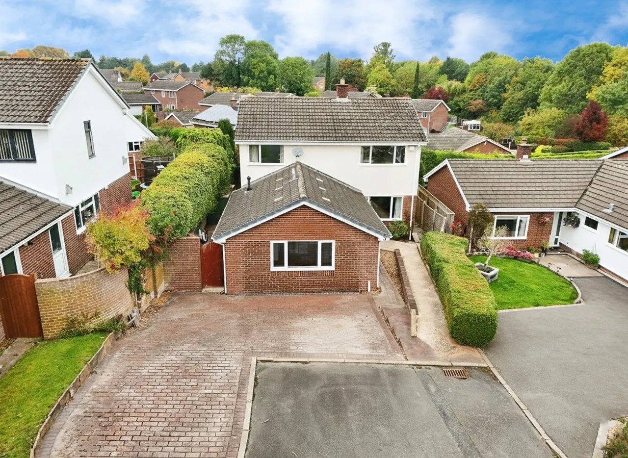 5 bed house for sale — Wyke Rise, Wyke Rise, Wellington TF1 3DQ
