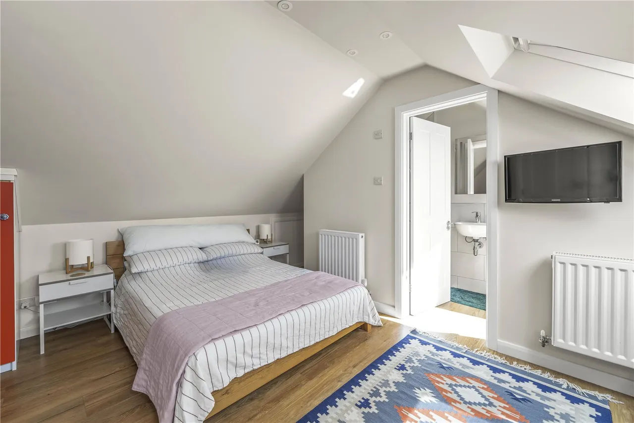 Fulwood Gardens, Twickenham, TW1 1EN, photo 8