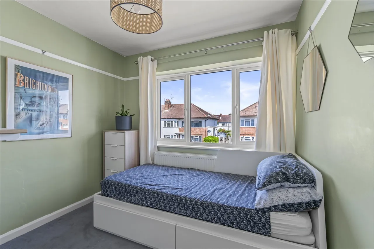 Fulwood Gardens, Twickenham, TW1 1EN, photo 11