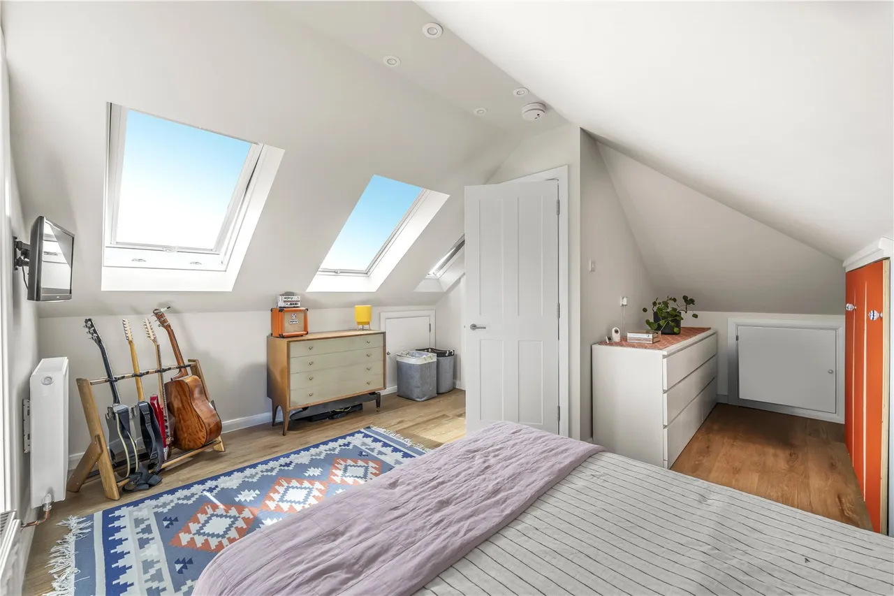 Fulwood Gardens, Twickenham, TW1 1EN, photo 9