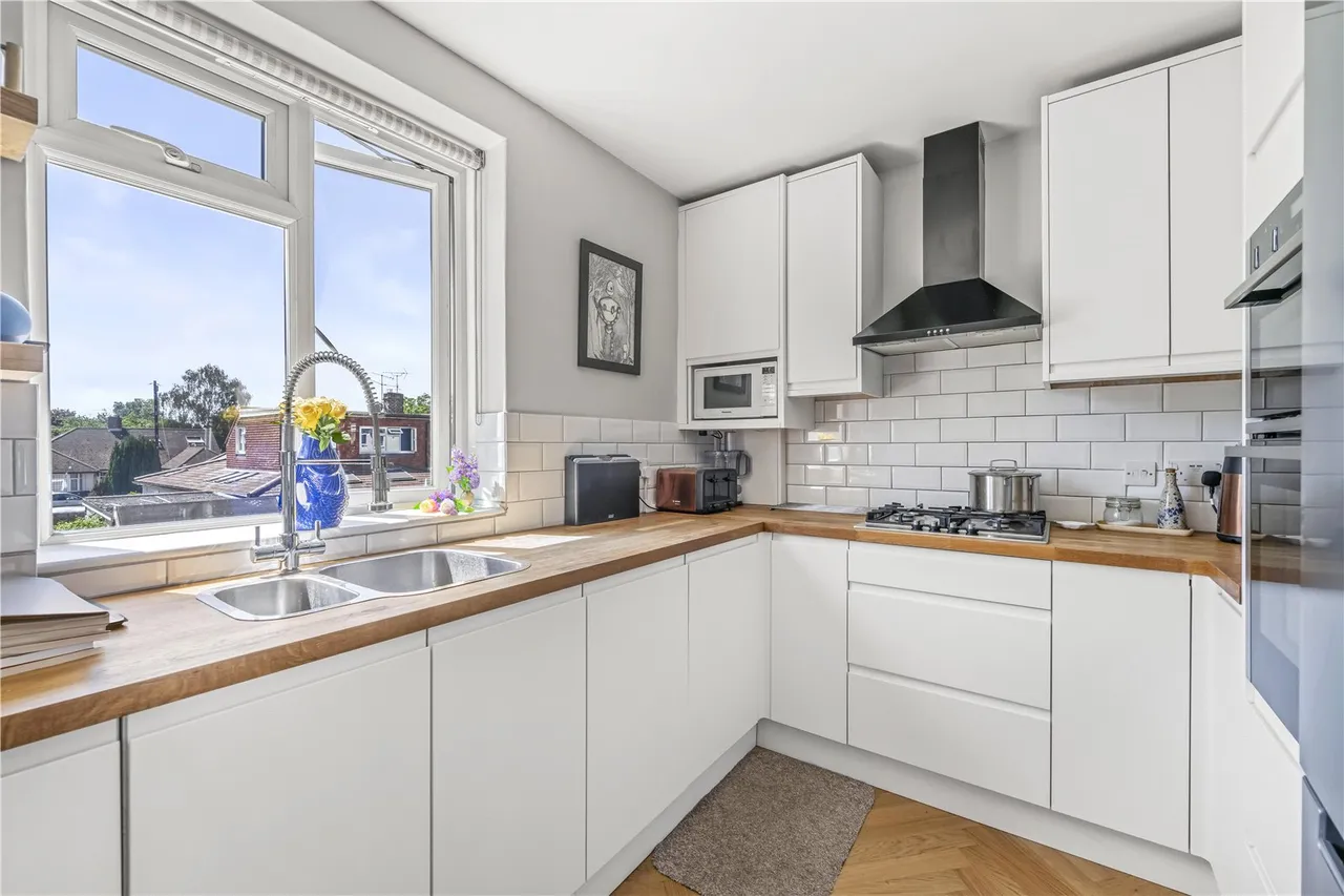 Fulwood Gardens, Twickenham, TW1 1EN, photo 3