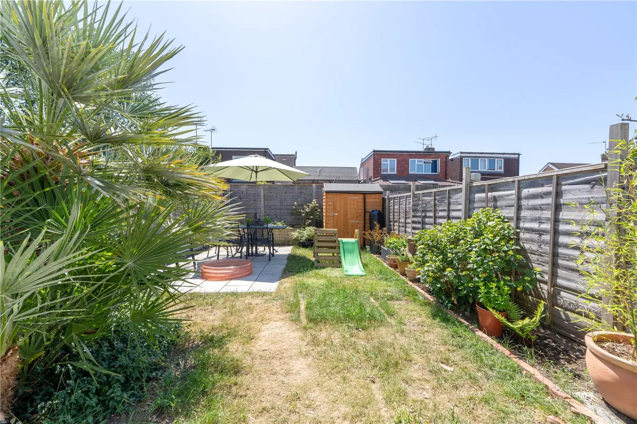 Fulwood Gardens, Twickenham, TW1 1EN, photo 12