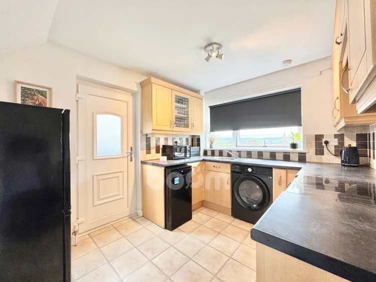 Aitken Drive, Beith, KA15, photo 5