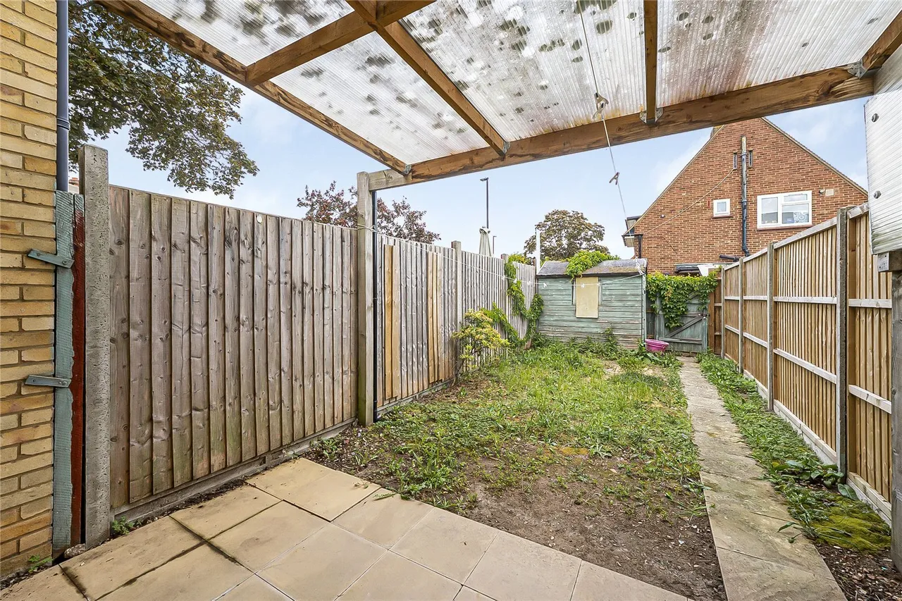 Wainwright Grove, Isleworth, TW7, photo 3