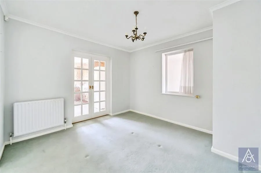 Highlands Road, Buckingham, MK18, photo 10