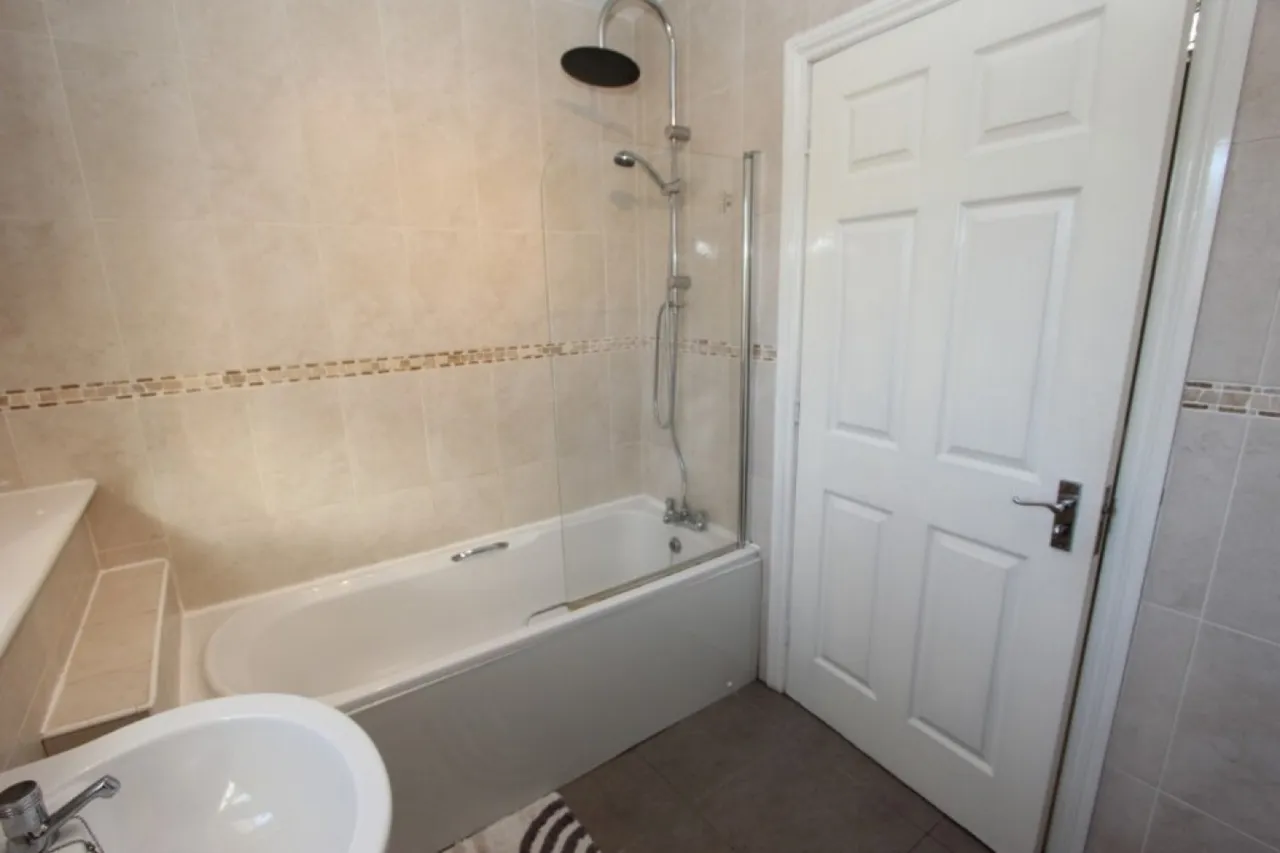 Darnley- Whitacres, G53, photo 25