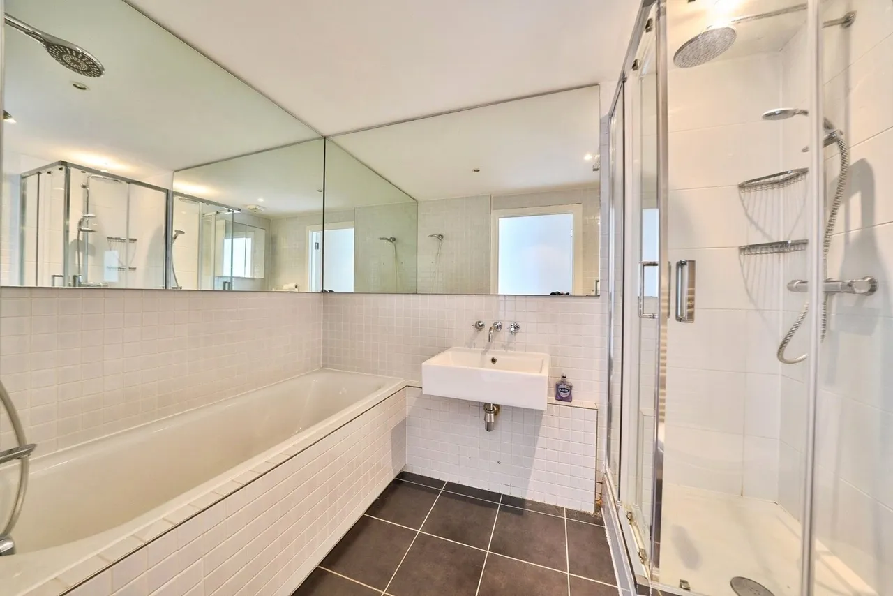 Hallings Wharf Studios, 1 Channelsea Road, London, E15, photo 16