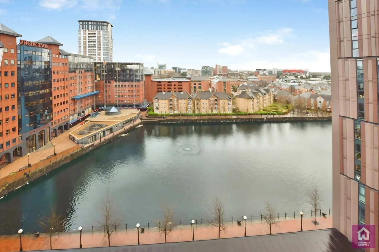 The Quays, Salford Quays, M50, photo 6