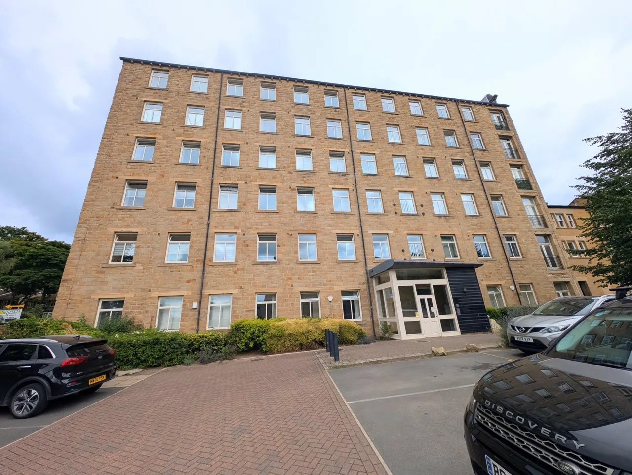1 bed flat to rent, Textile Street, Dewsbury, WF13
