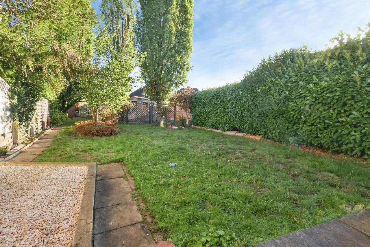 Leavesden Grove, Birmingham, B26, photo 15