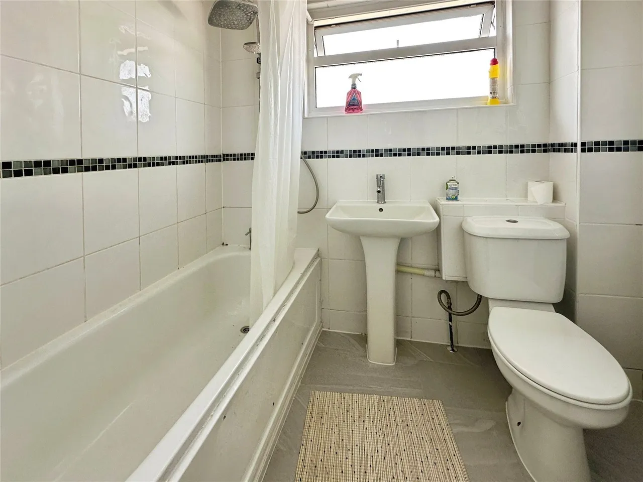 Julius Gardens, Luton, Bedfordshire, LU3, photo 10