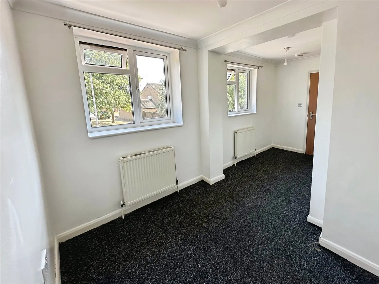 Julius Gardens, Luton, Bedfordshire, LU3, photo 12