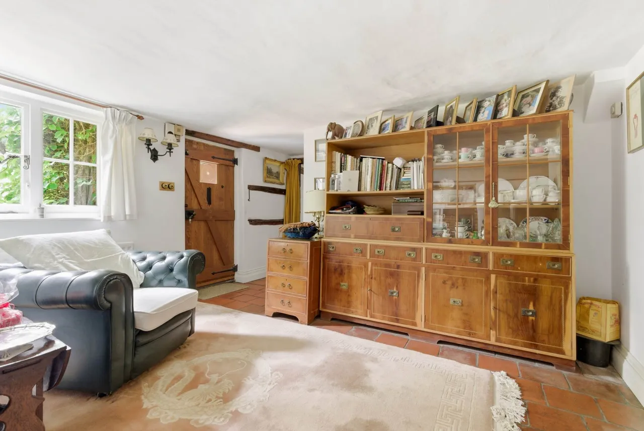Missenden Road, Butlers Cross, photo 8