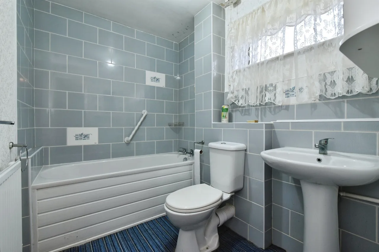 Cypress Close, Merthyr Tydfil, CF47, photo 10
