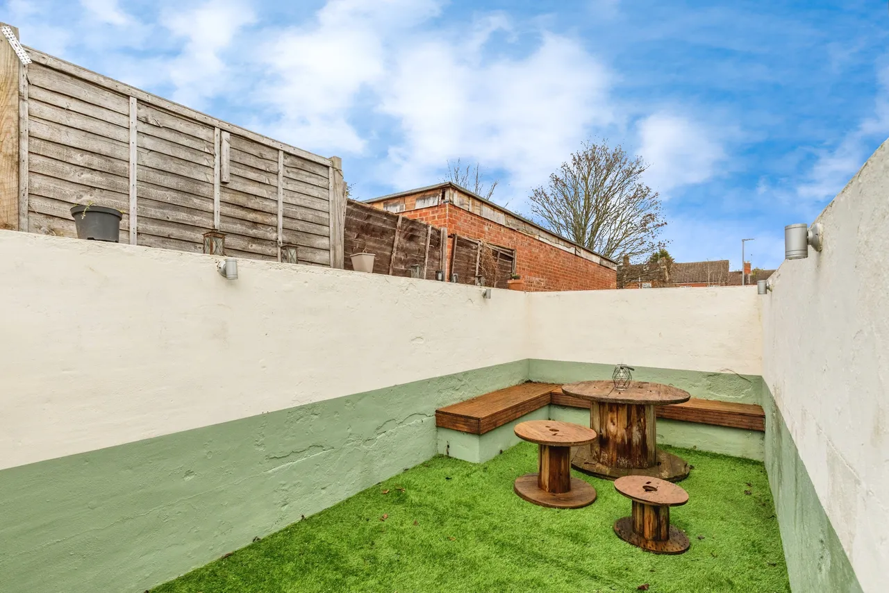 Lower Thrift Street, Northampton, NN1, photo 16