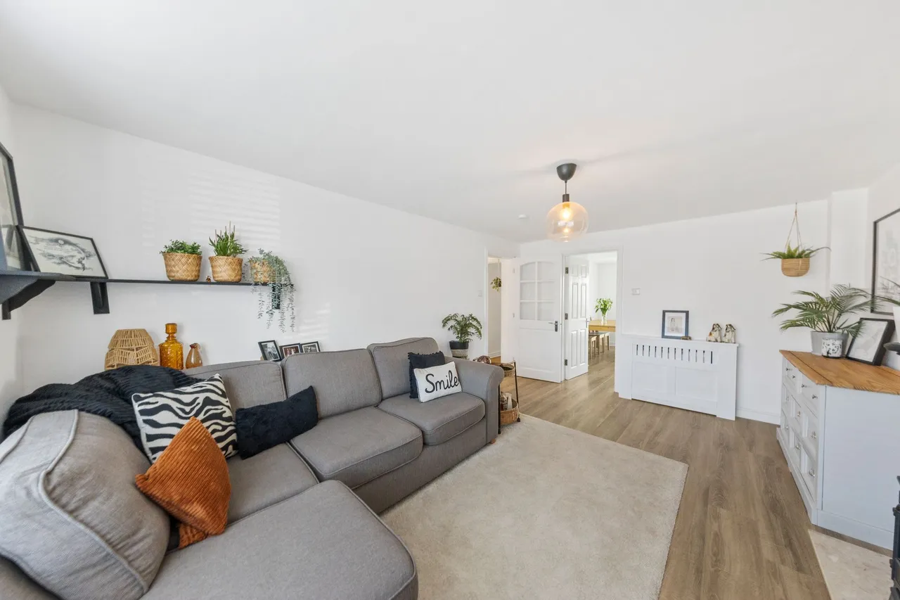 Newsholme Close, Culcheth, Warrington, WA3 5DE, photo 2