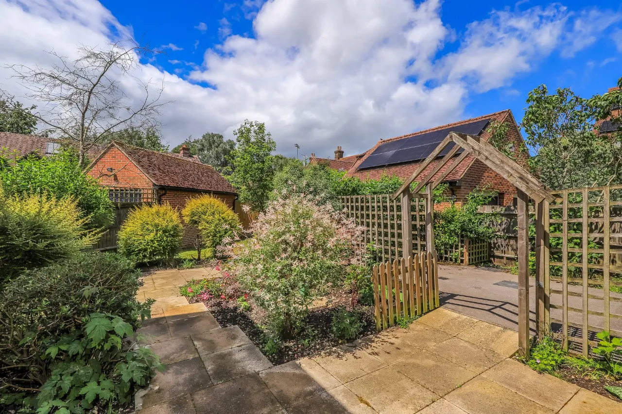 Clearbury View, Downton, Salisbury, Wiltshire, SP5 3FG, photo 14