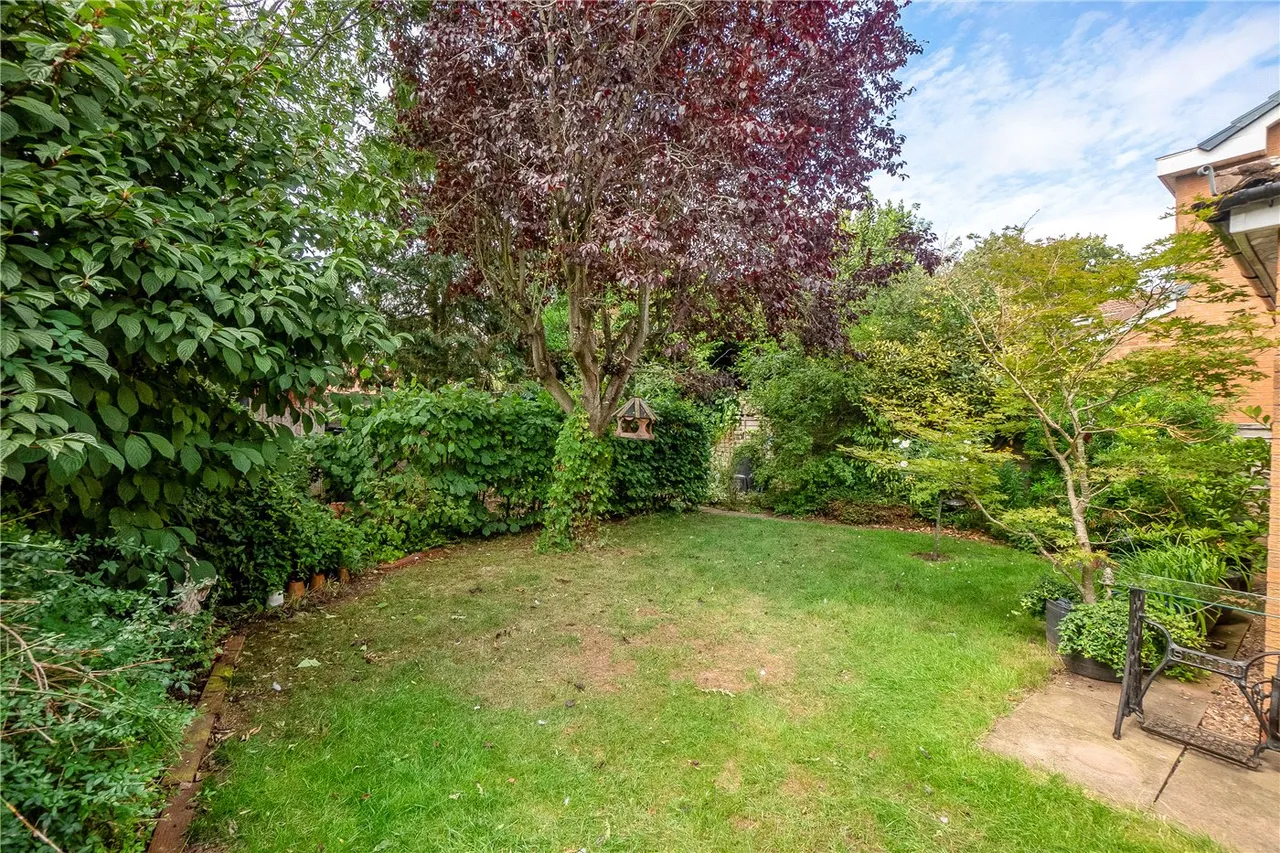 Lincoln Close, Wellesbourne, Warwick, Warwickshire, CV35, photo 10