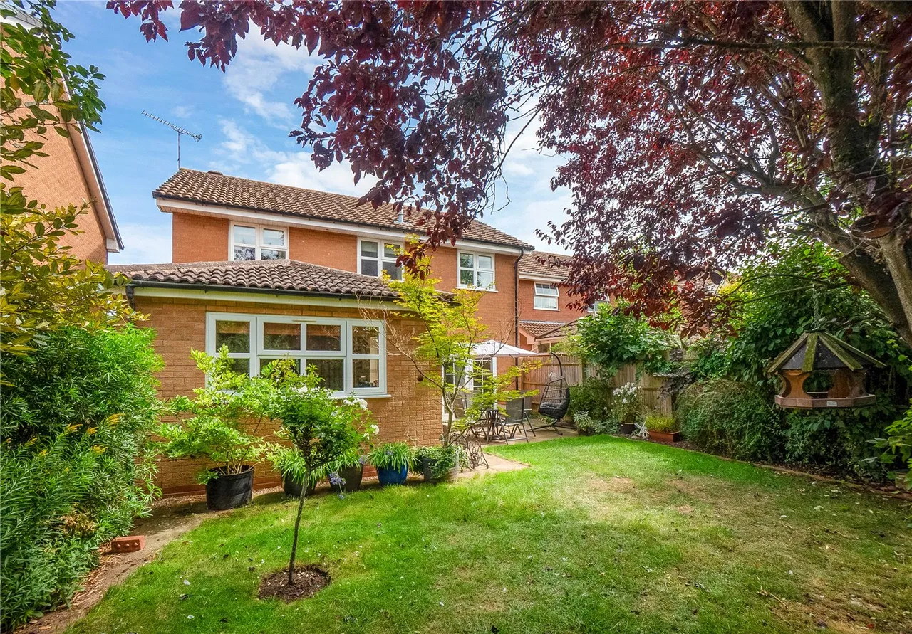 Lincoln Close, Wellesbourne, Warwick, Warwickshire, CV35, photo 9