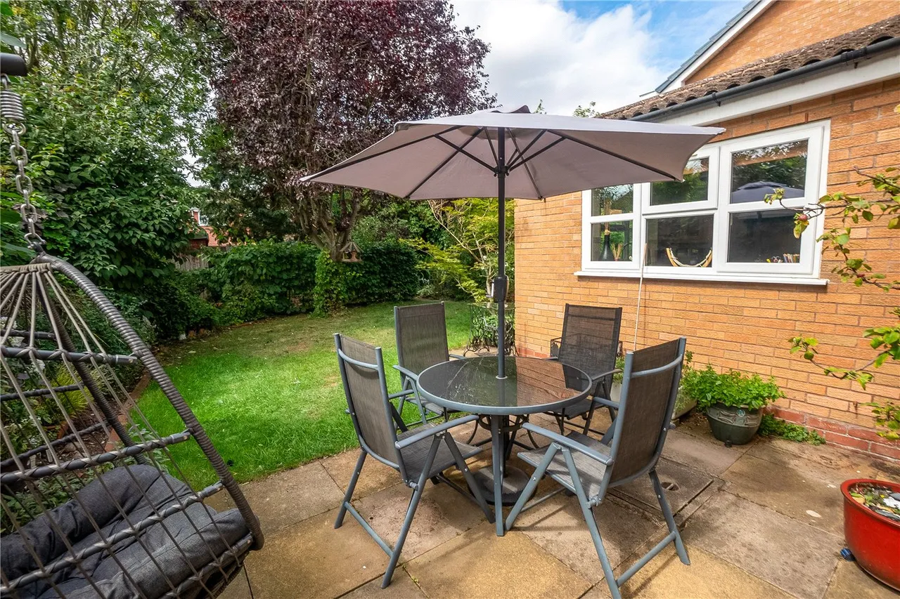 Lincoln Close, Wellesbourne, Warwick, Warwickshire, CV35, photo 11