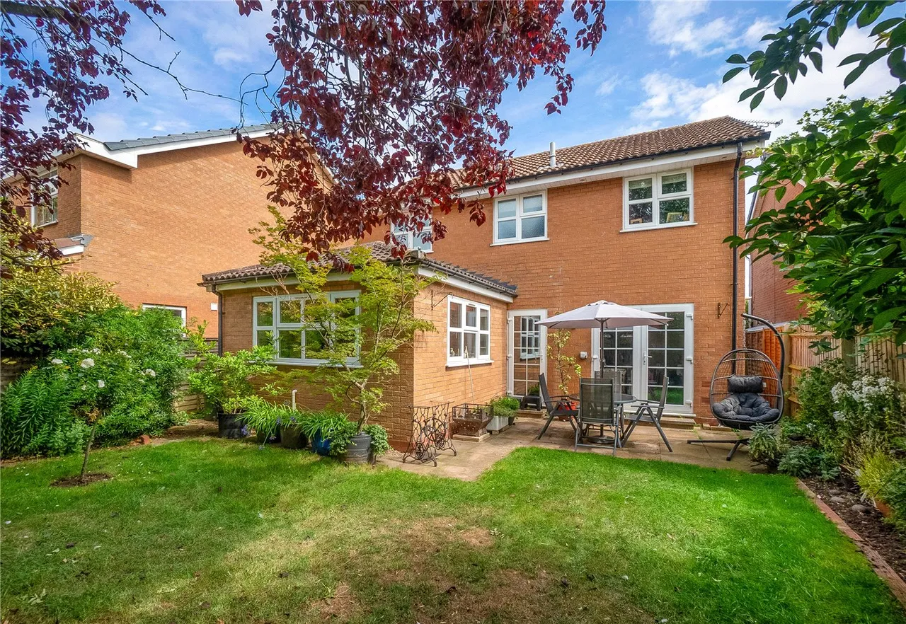 Lincoln Close, Wellesbourne, Warwick, Warwickshire, CV35, photo 8