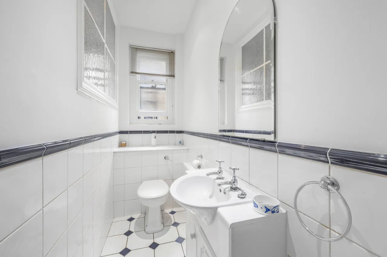 Great Portland Street, Fitzrovia, W1W, photo 16