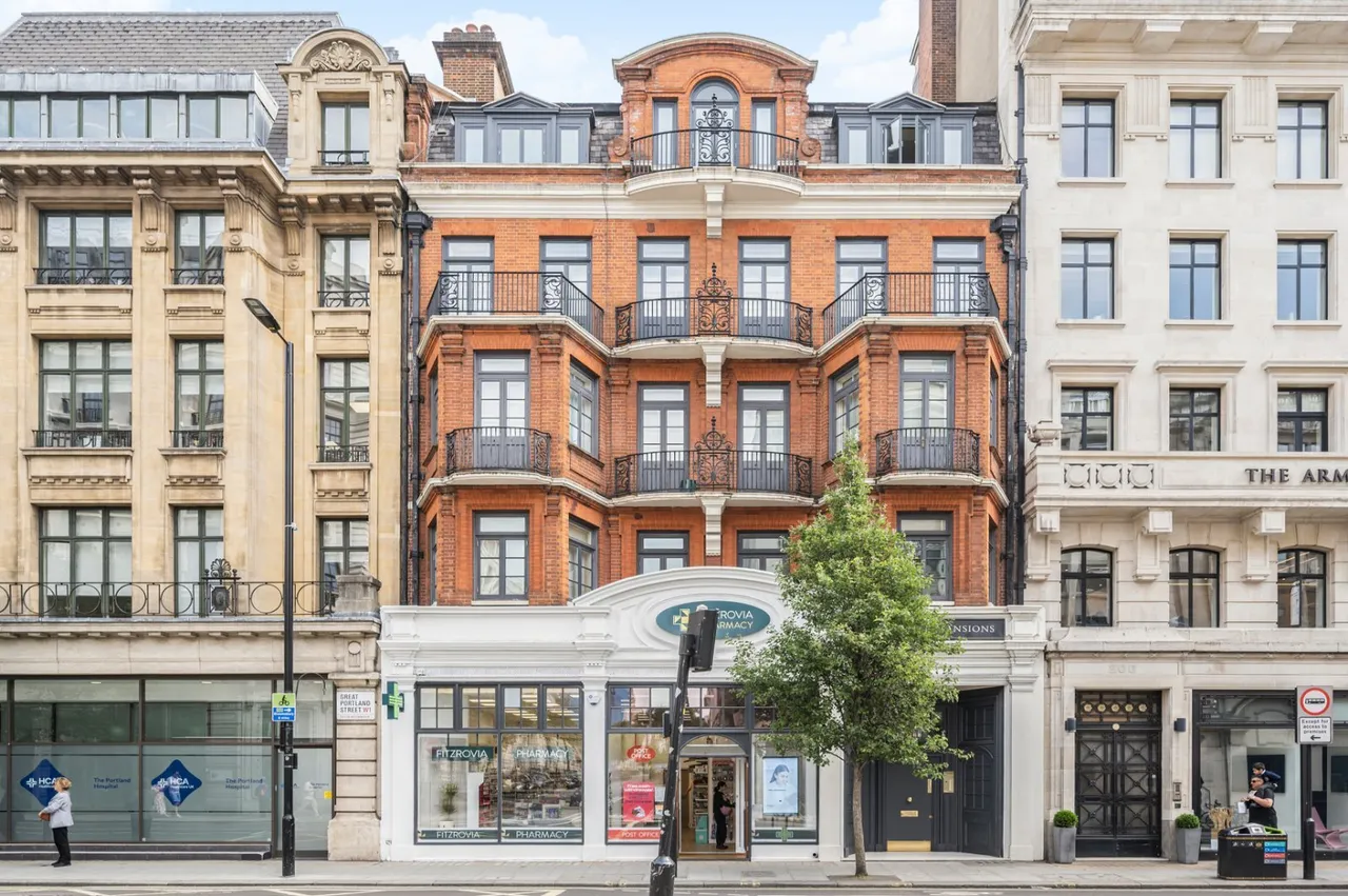Great Portland Street, Fitzrovia, W1W, photo 12
