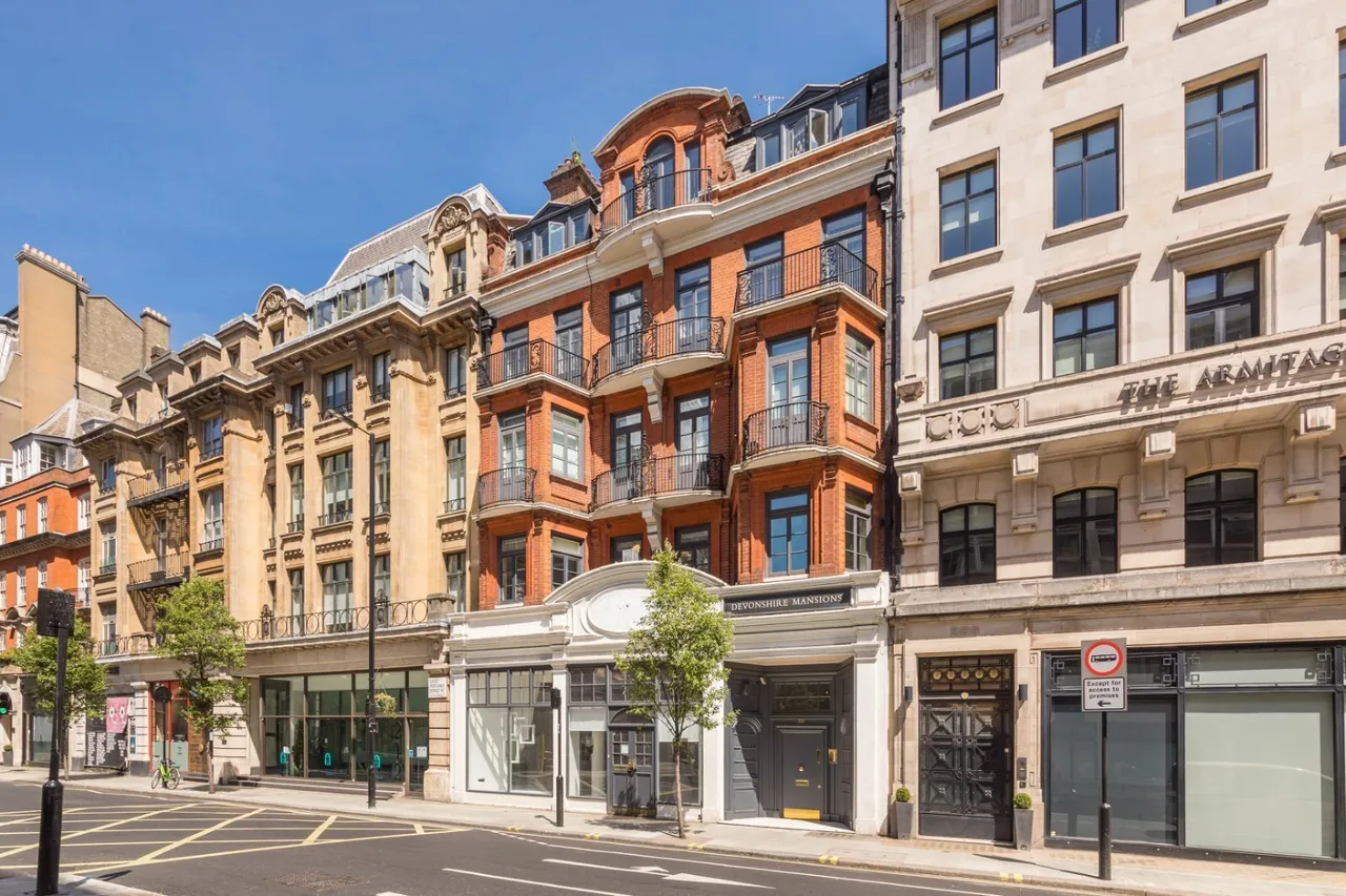 Great Portland Street, Fitzrovia, W1W, photo 14