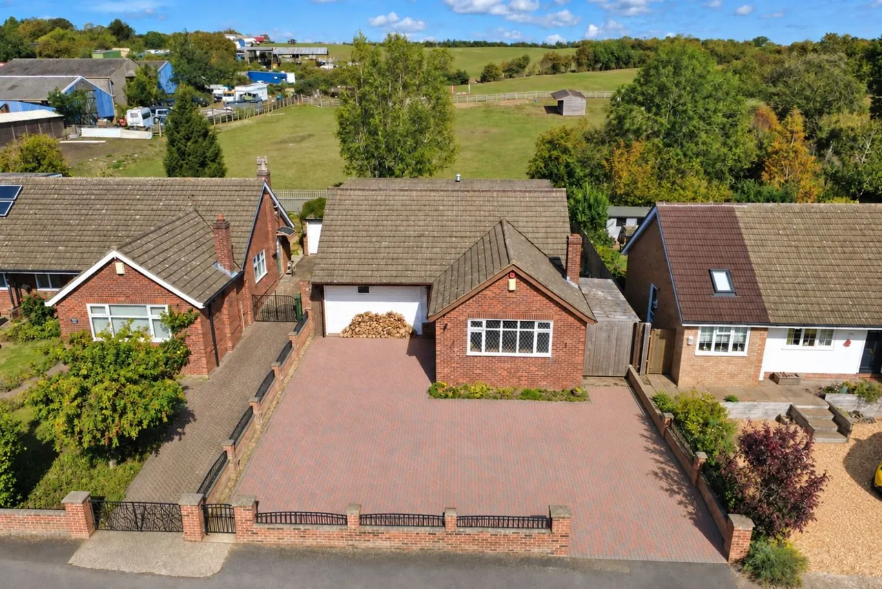 Tilsworth Road, Stanbridge, LU7, photo 15