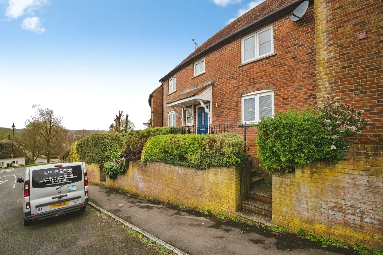 3 bed house for sale — Central Farm Lane, Tolpuddle, Dorchester