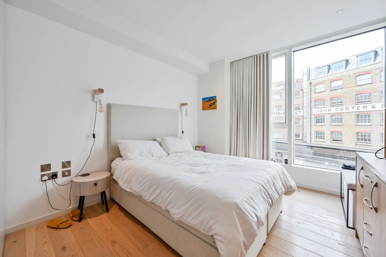 Apartment 13, The Waterson Building, Long Street, London, photo 8