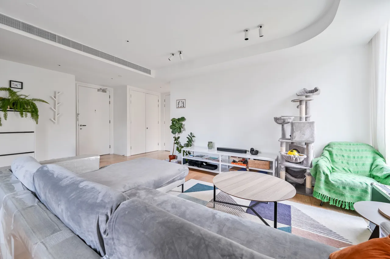 Apartment 13, The Waterson Building, Long Street, London, photo 7