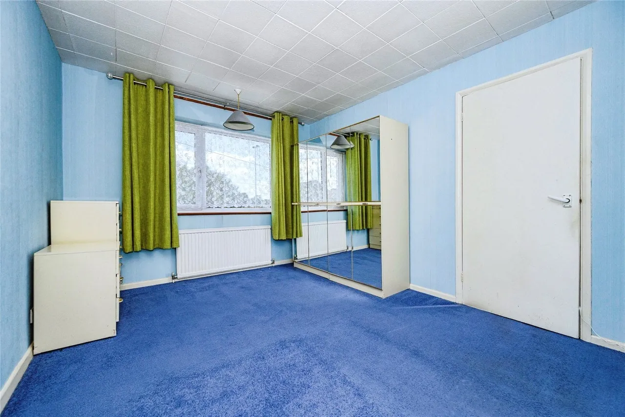 Leagrave High Street, Luton, Bedfordshire, LU4, photo 7