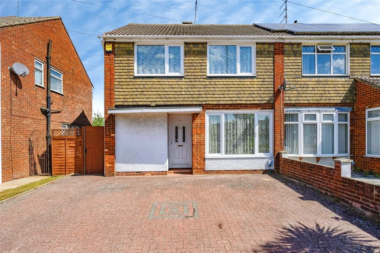 Leagrave High Street, Luton, Bedfordshire, LU4, photo 17