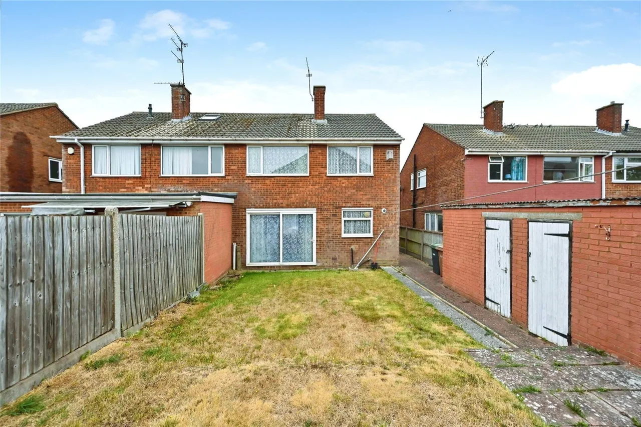 Leagrave High Street, Luton, Bedfordshire, LU4, photo 14