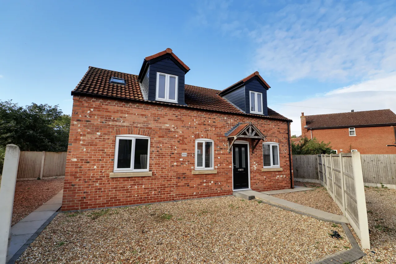 3 bed house to rent, Church Street, Owston Ferry, DN9