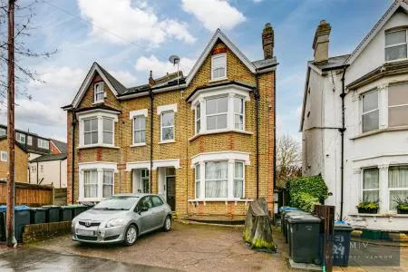 Woodstock Road, Croydon, photo 11