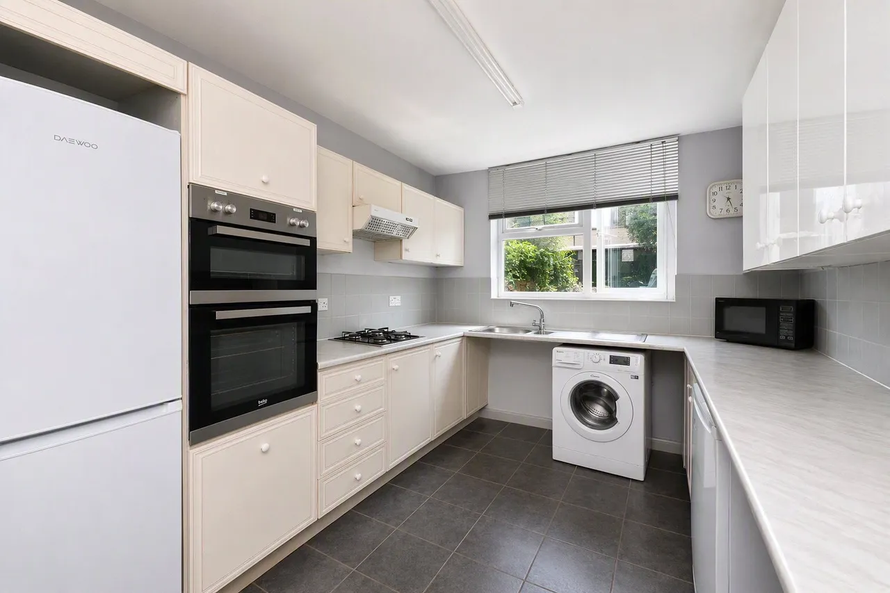 Victoria Road, Walthamstow, E17, photo 6