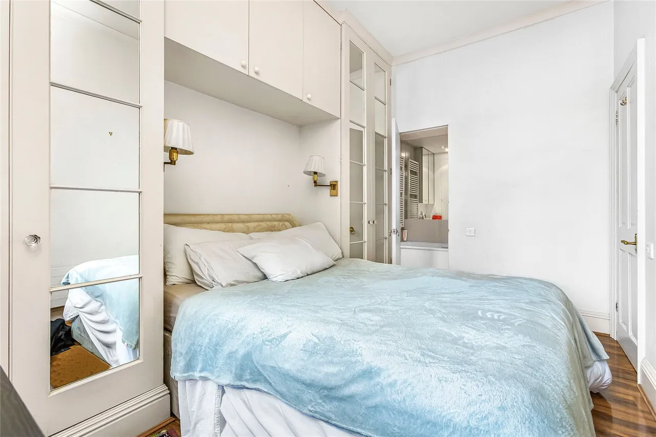 Old Brompton Road, London, SW5, photo 10