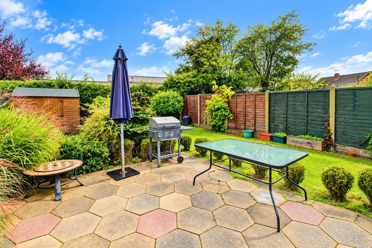 Claremont Road, Tamworth, B79, photo 30