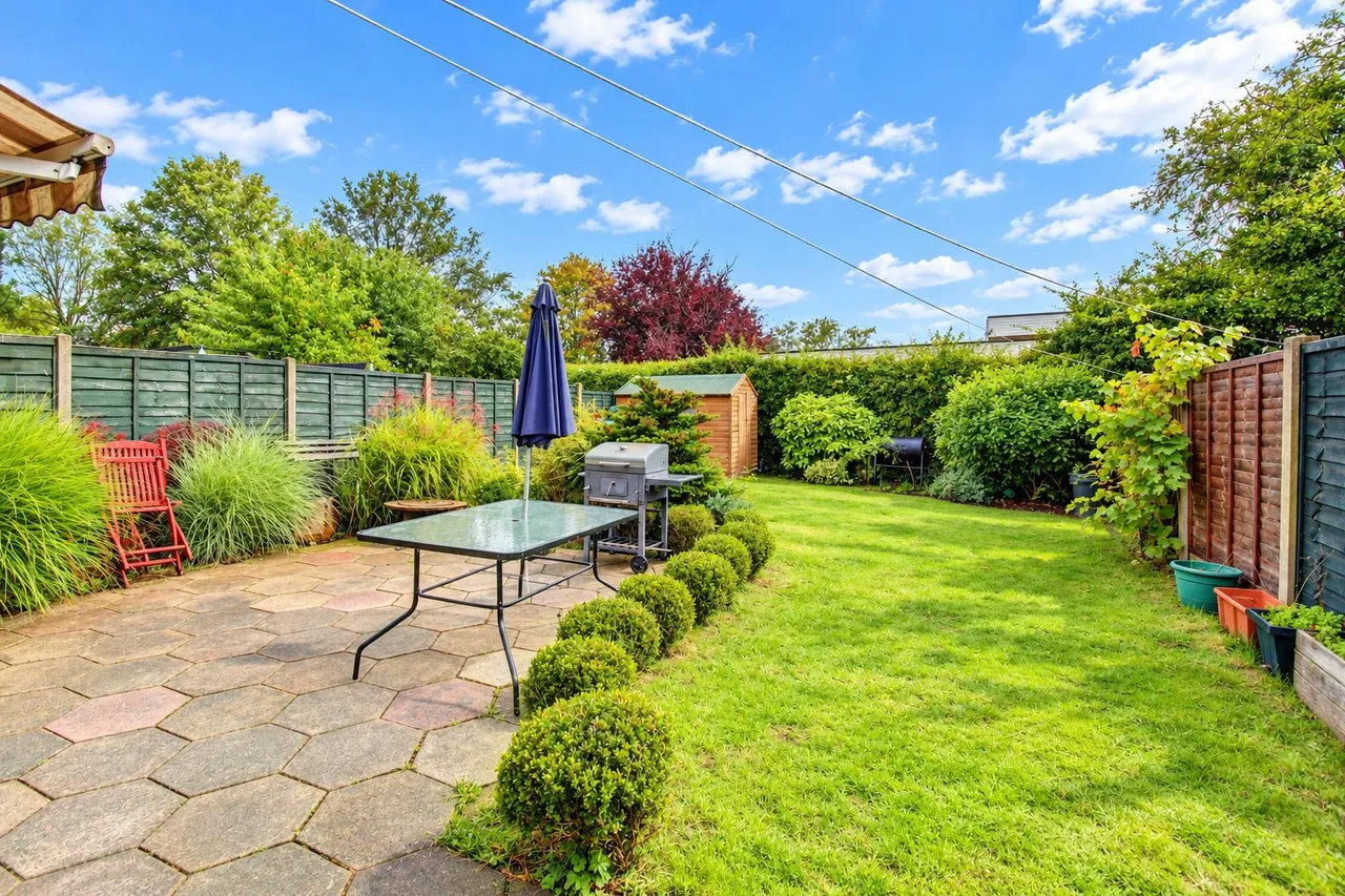 Claremont Road, Tamworth, B79, photo 27