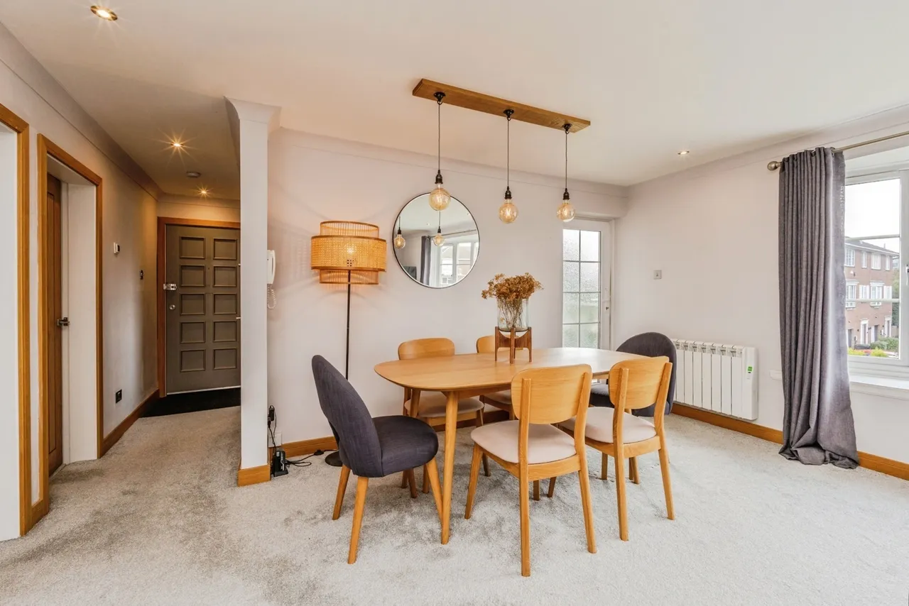 Lynton Court, Lynton Lane, Alderley Edge, Cheshire, SK9, photo 15