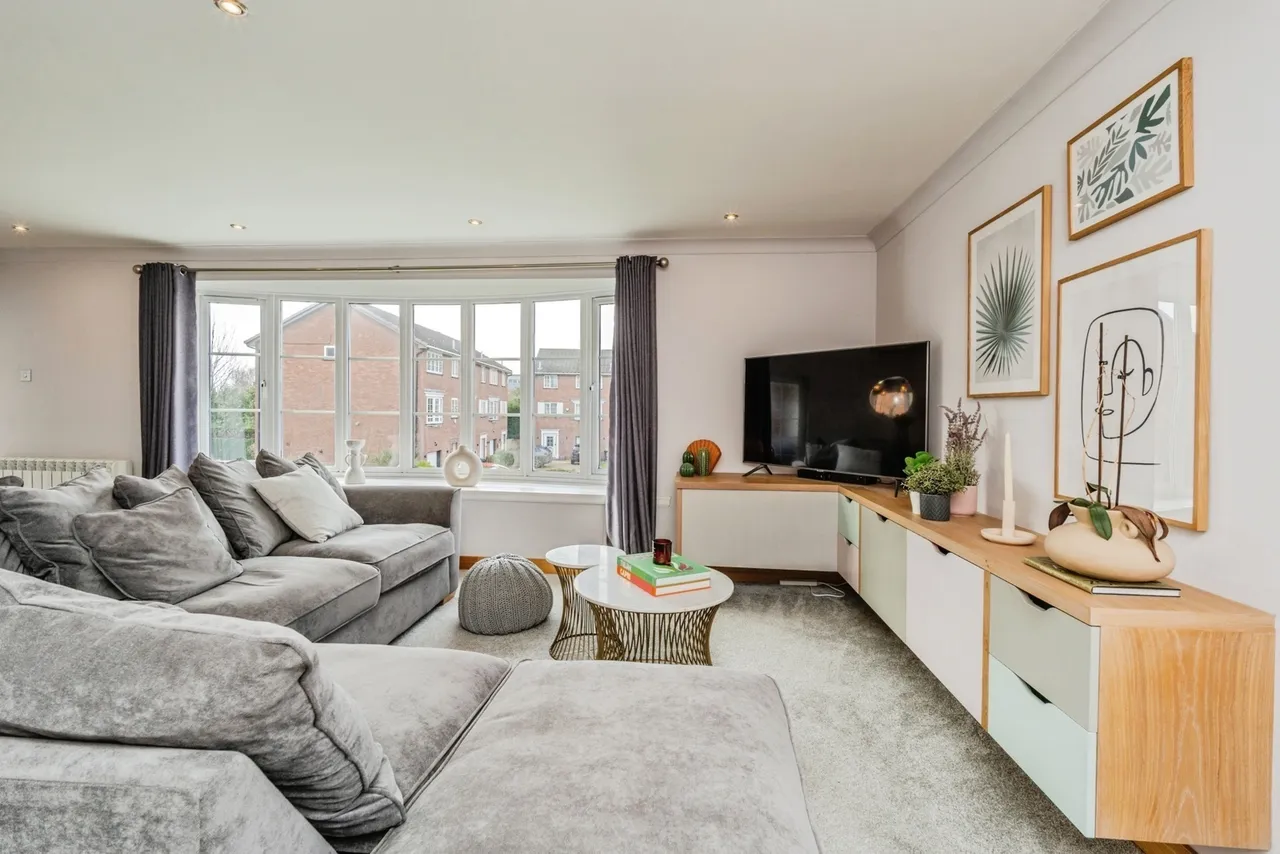 Lynton Court, Lynton Lane, Alderley Edge, Cheshire, SK9, photo 14