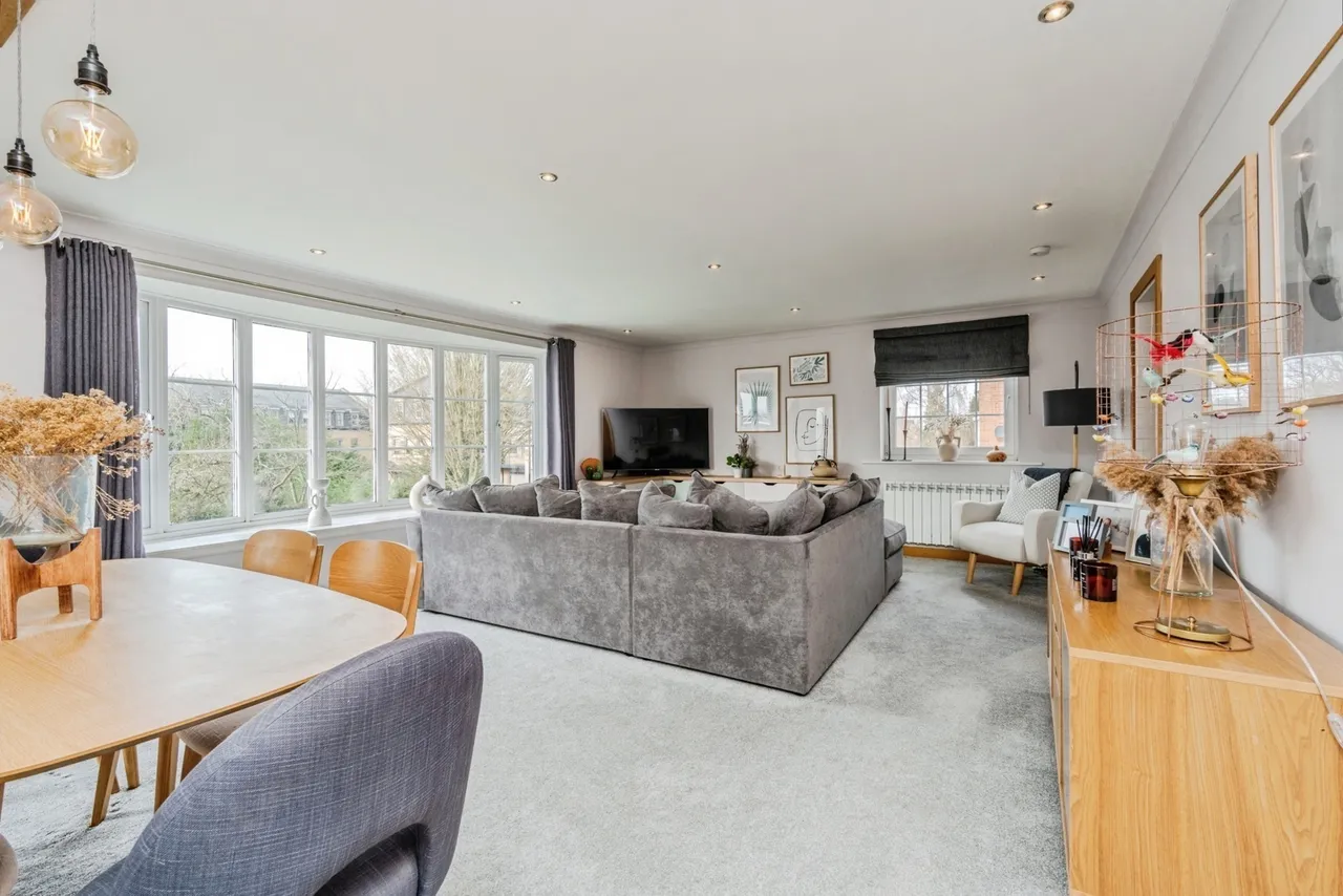 Lynton Court, Lynton Lane, Alderley Edge, Cheshire, SK9, photo 12