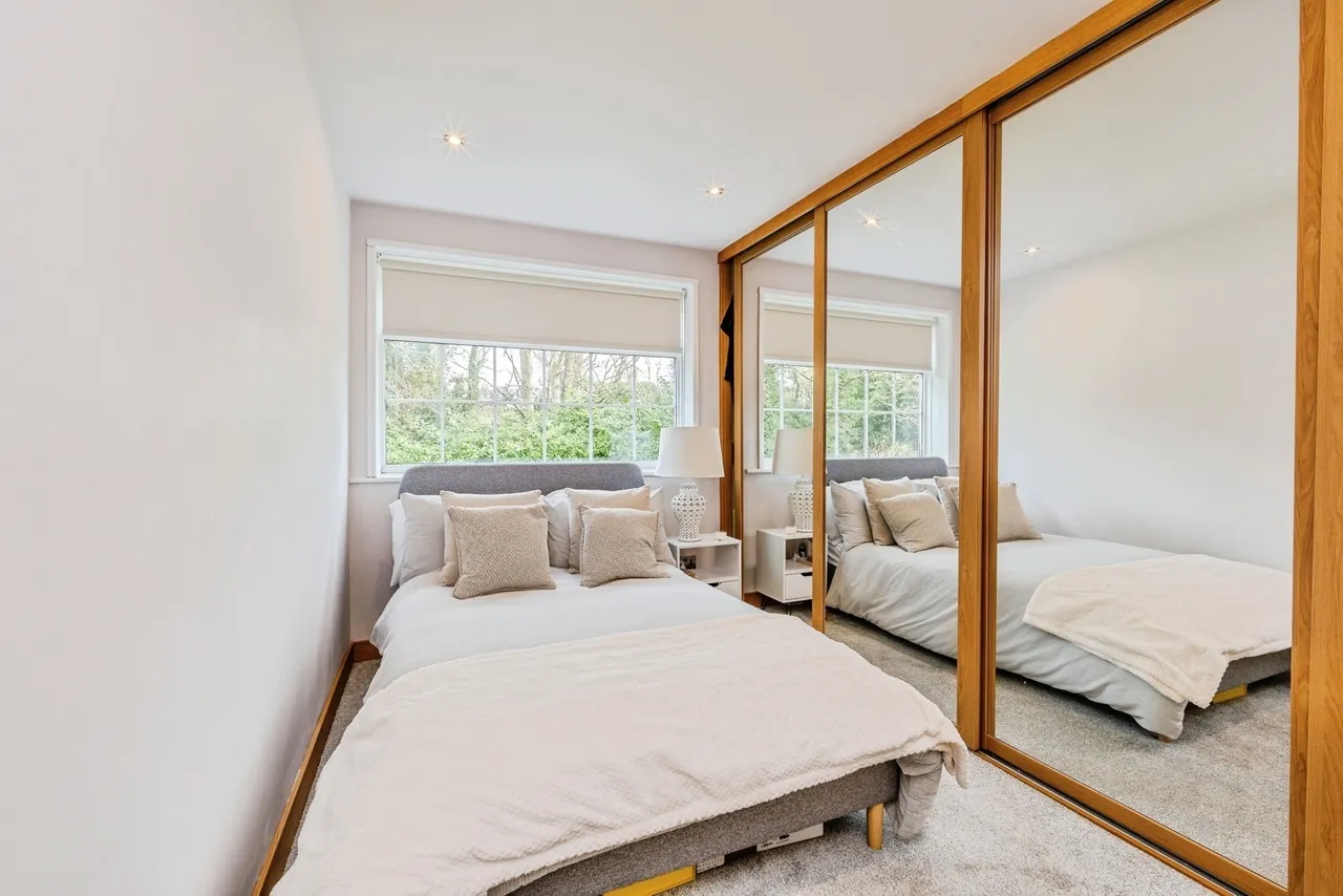 Lynton Court, Lynton Lane, Alderley Edge, Cheshire, SK9, photo 9