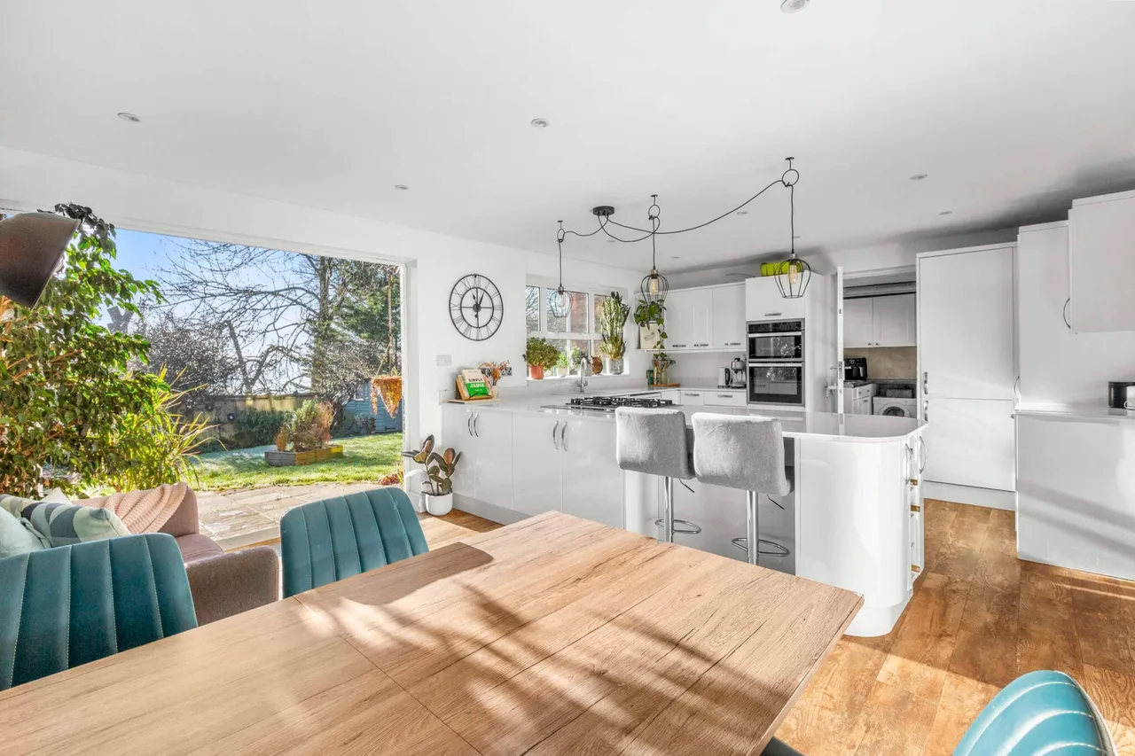 Sunnycroft, Downley, HP13, photo 3