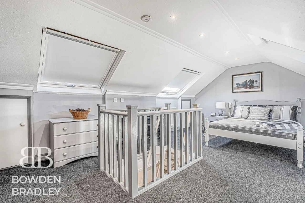 Elmbridge Road, Hainault, IG6, photo 14
