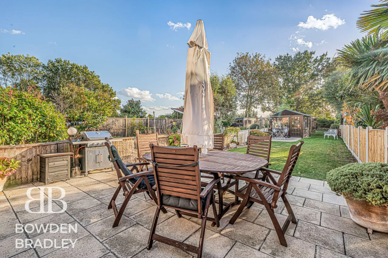 Elmbridge Road, Hainault, IG6, photo 15