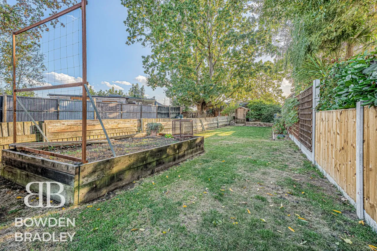 Elmbridge Road, Hainault, IG6, photo 16